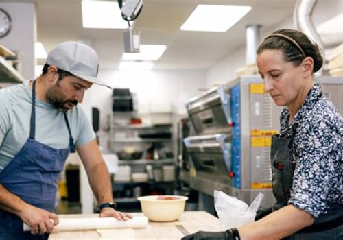 Why Healthy Food Entrepreneurs in Denver Should Understand Business Contracts Early On